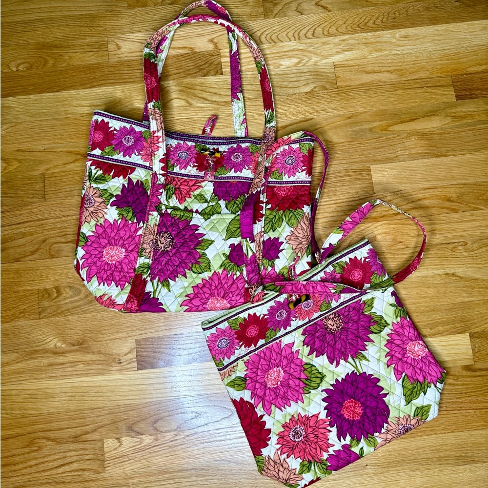 Set of 2:: Vera Bradley Snap Tote & Vera Tote Bag. Dahlias. RARE VINTAGE